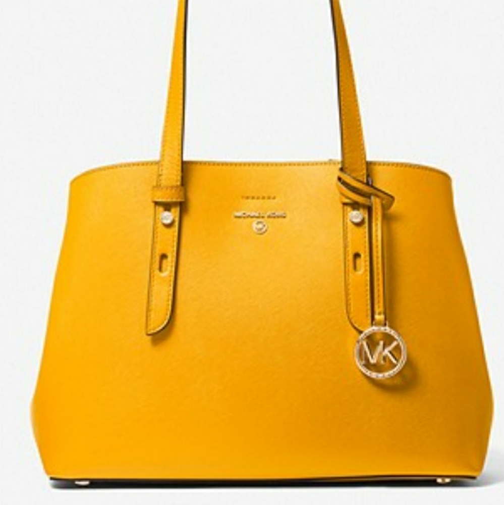 Michael Kors Mel Medium Leather Tote in Sun
